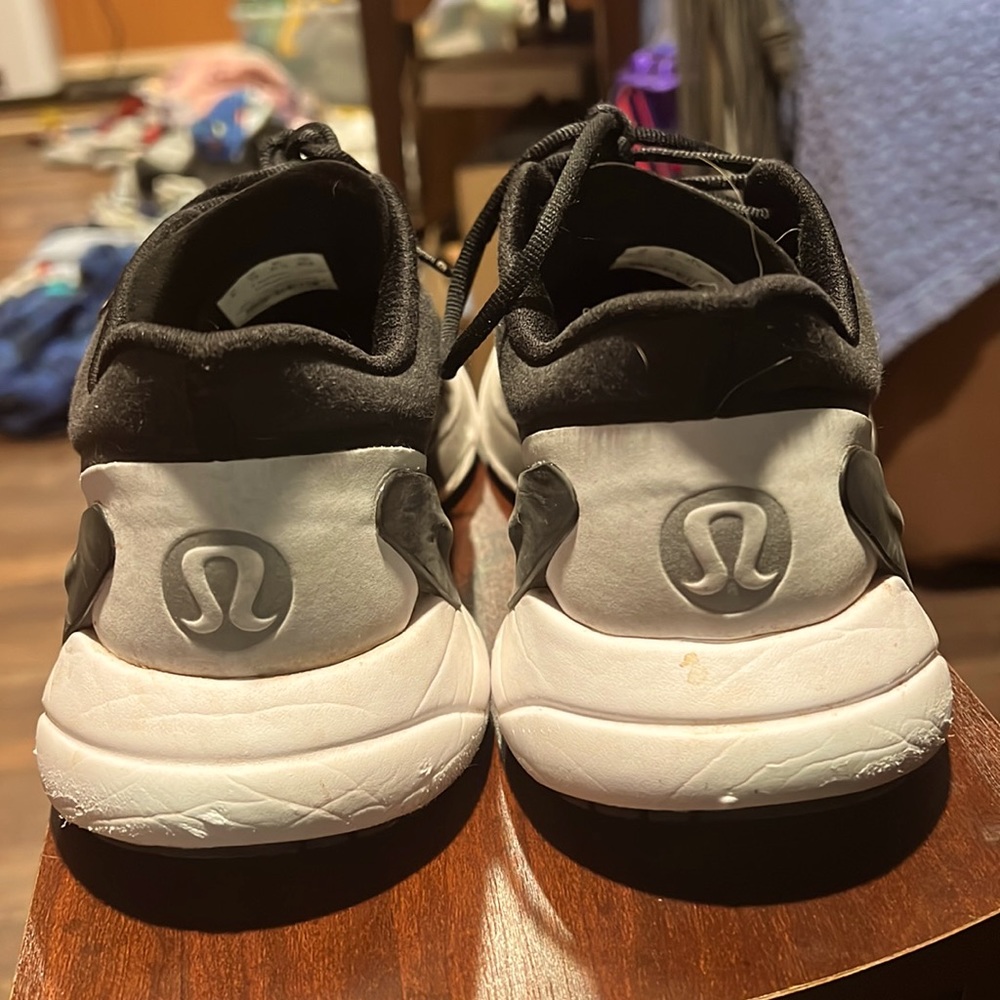 Lululemon Blissfeel Women's
Running Shoe